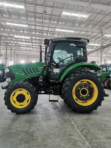 جرار زراعي صيني بقوة 110 حصان 1104 4WD 4X4